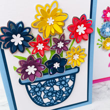 Load image into Gallery viewer, Fold-Out Flower Cards & 24 Individual Flowers